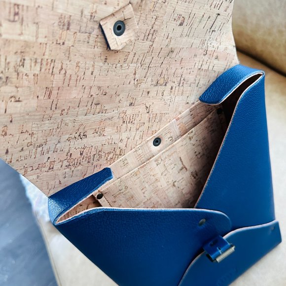 🎒 Experience Sustainability with the MUD Handcrafted Backpack🍀 - Picture 6 of 8